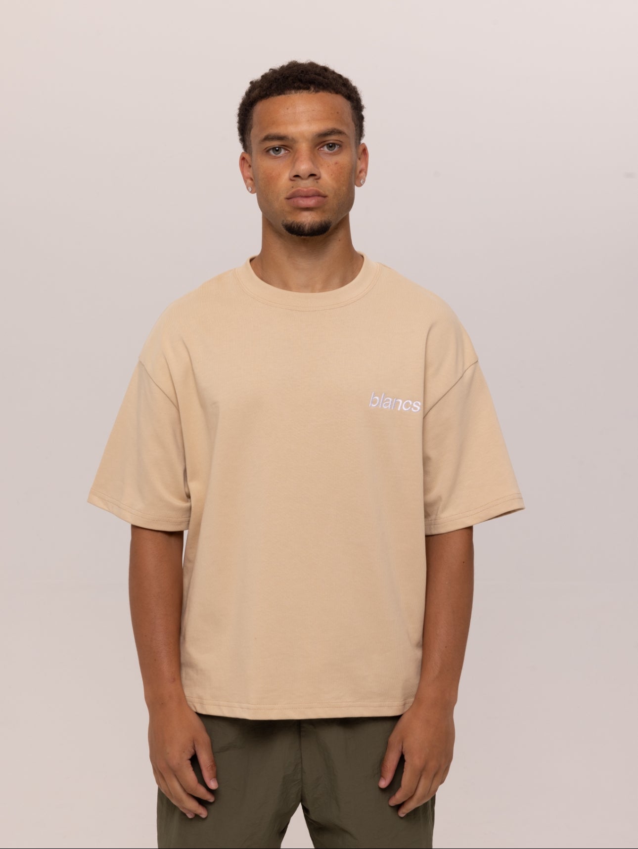 BLANCS CLASSIC LOGO TEE - SAND