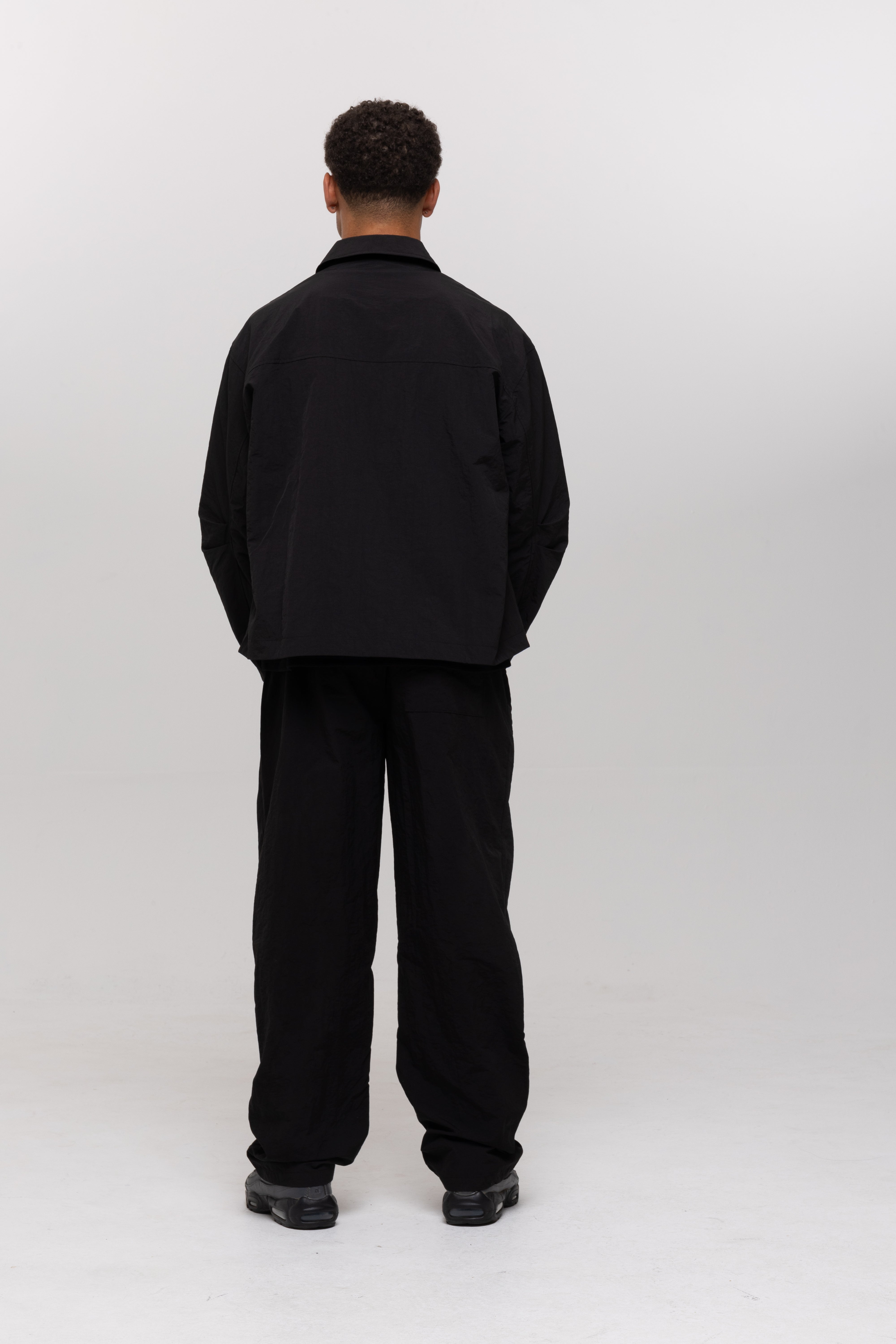 BLANCS NYLON JACKET - BLACK