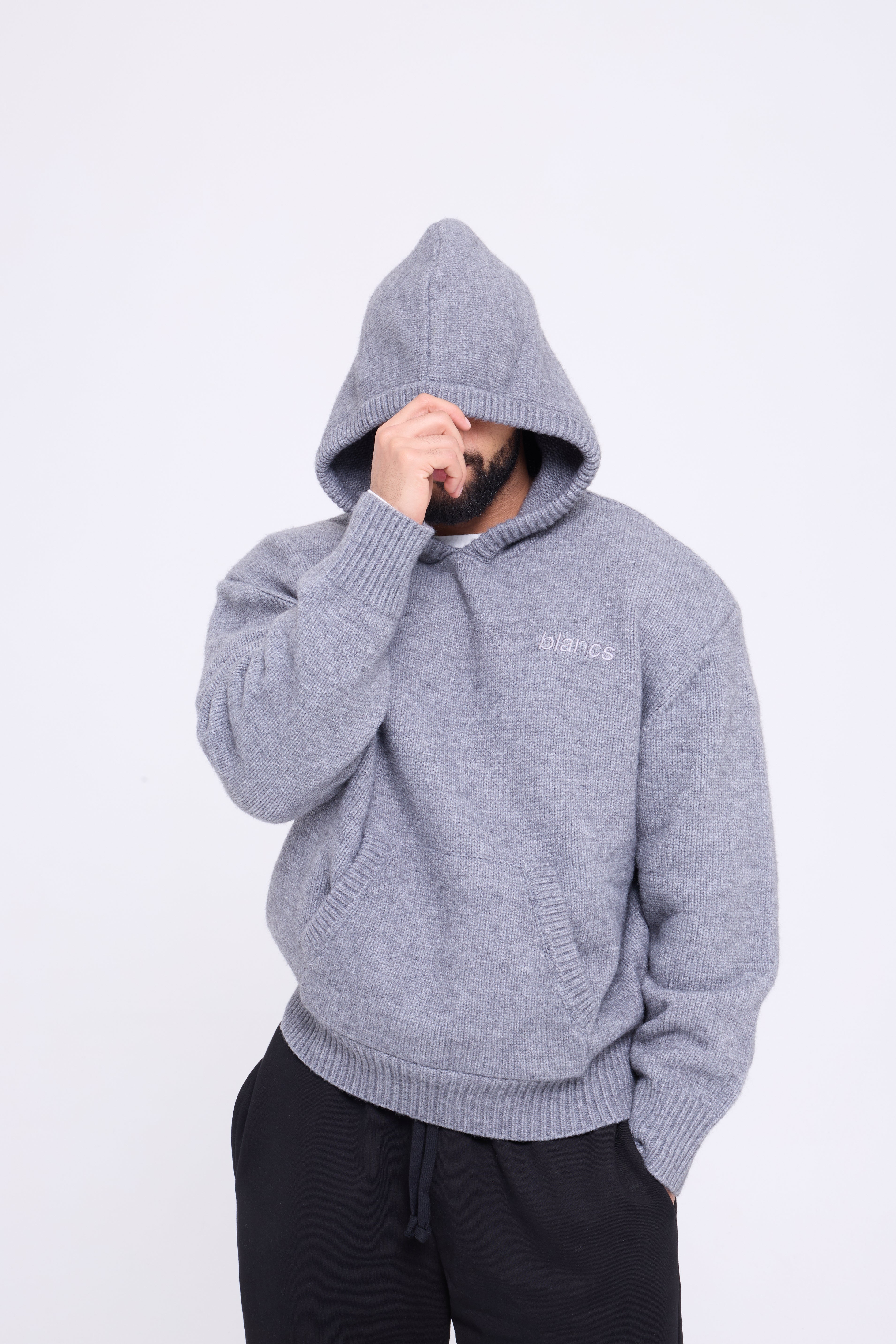BLANCS KNITWEAR HOODIE - GREY